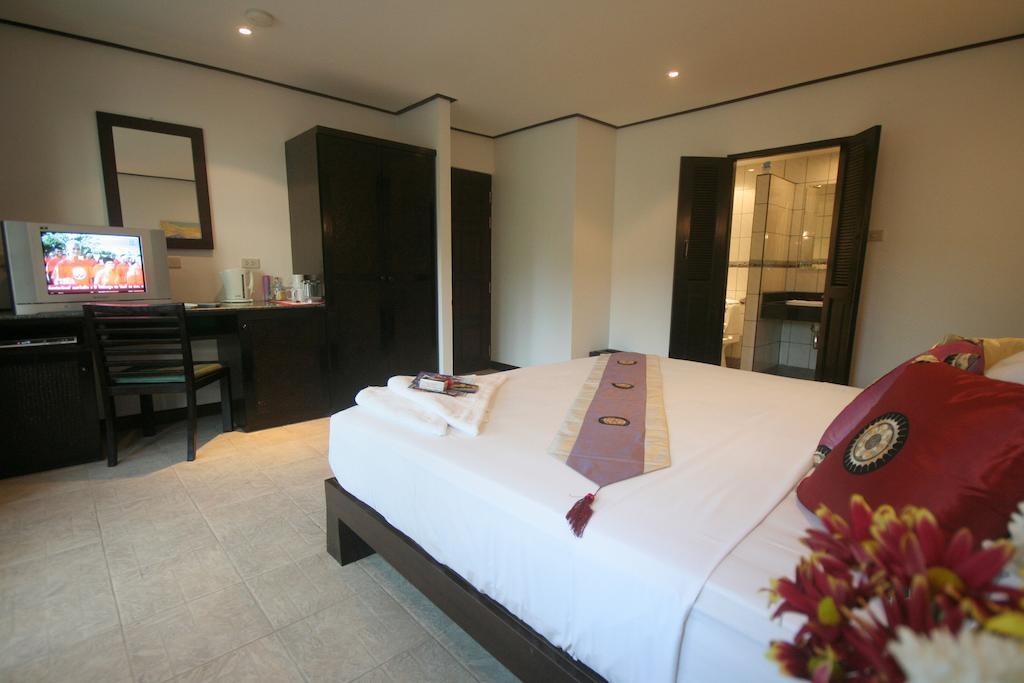 Angus O'Tool'S Guesthouse Karon Zimmer foto